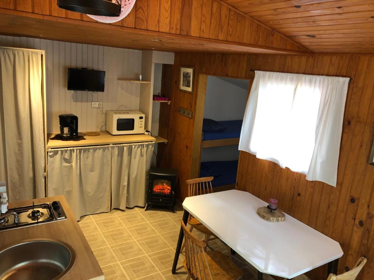 Hotel Camping Les Deux Pins Anould Exterior foto