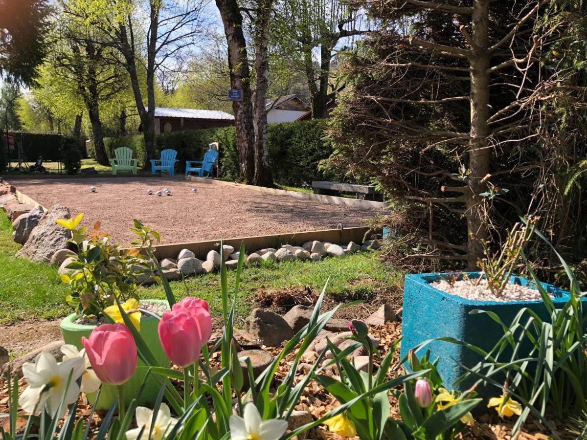 Hotel Camping Les Deux Pins Anould Exterior foto