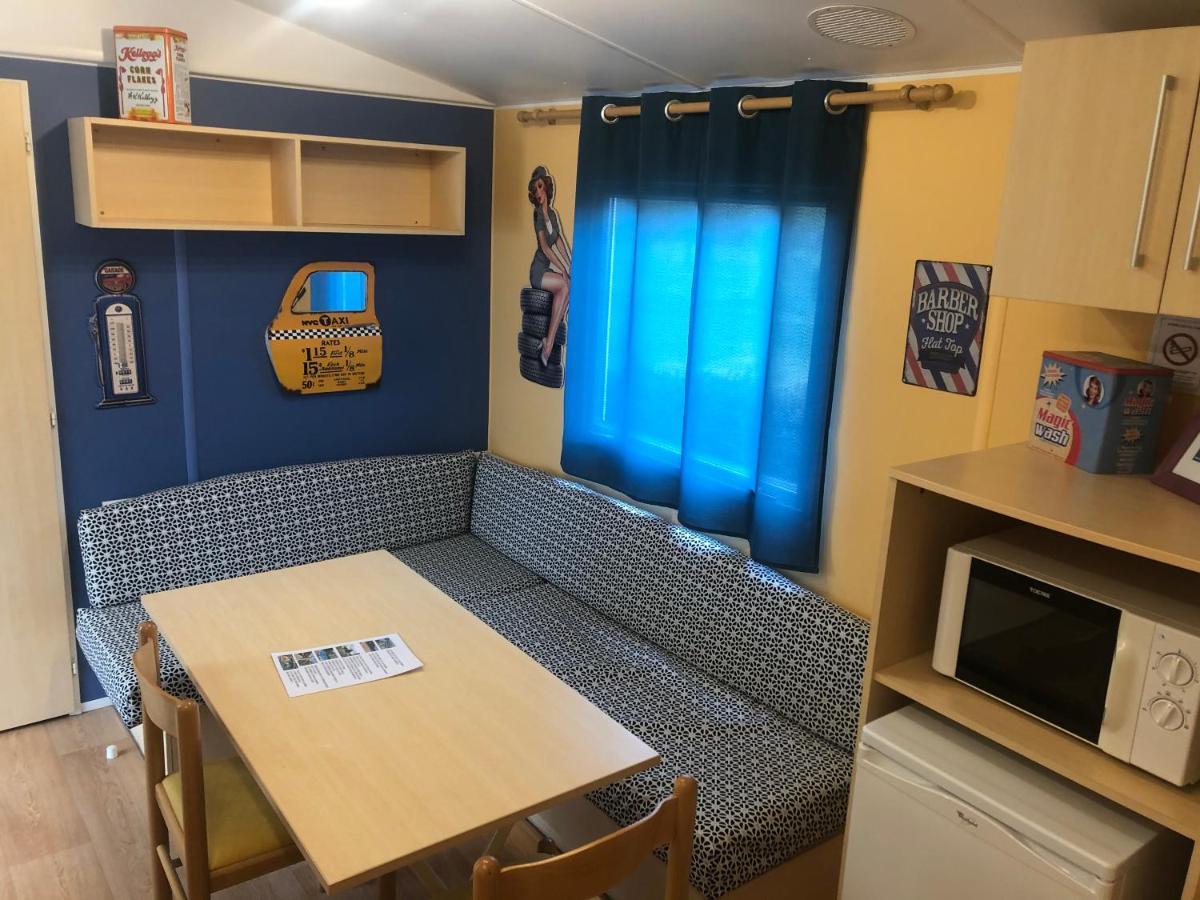 Hotel Camping Les Deux Pins Anould Exterior foto