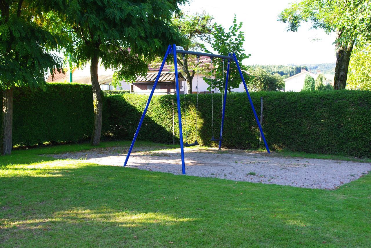 Hotel Camping Les Deux Pins Anould Exterior foto